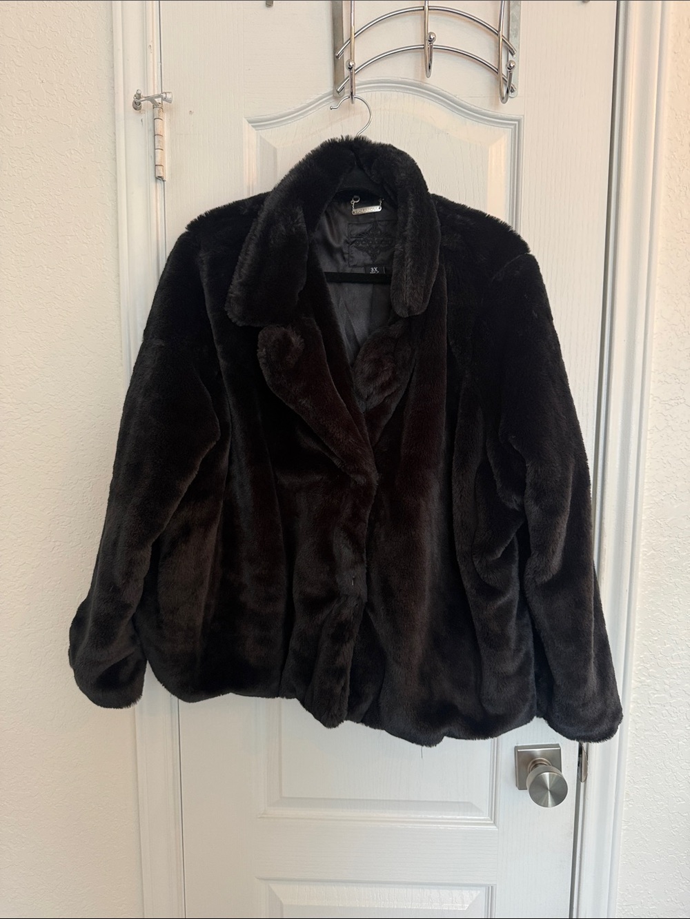 Jou Jou Plush Teddy Coat in Black